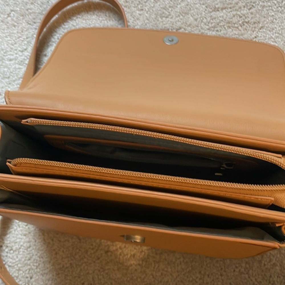 Pixie Mood cross body tan purse (Vegan leather) - Picture 4 of 12